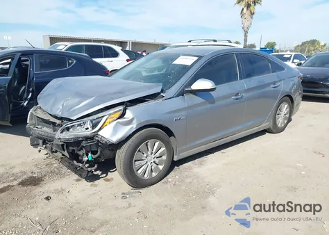 2016 Hyundai Sonata Hybrid Se from USA, damaged, VIN KMHE24L1XGA012569